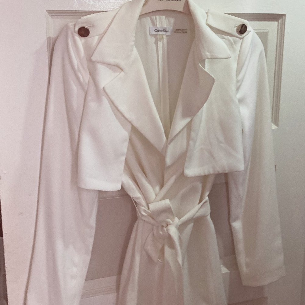 Calvin Klein Belted Trench Blazer in White